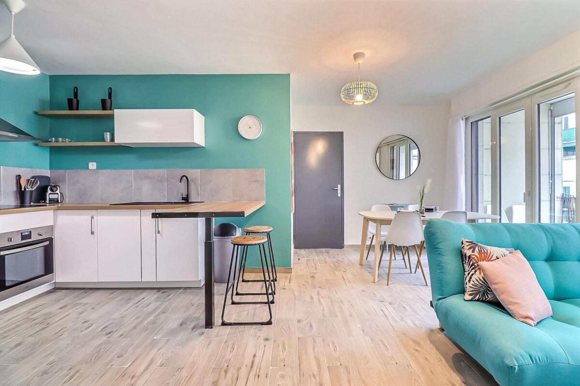 Atlas - Superbe Logement Plein Centre - Terrasse Nîmes Kültér fotó